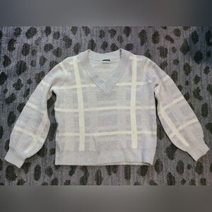 Beloved Gray and Cream Windowpain Plaid  Sweater sz XL